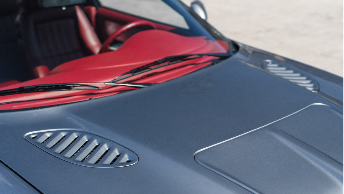Aston Martin V600 Le Mans